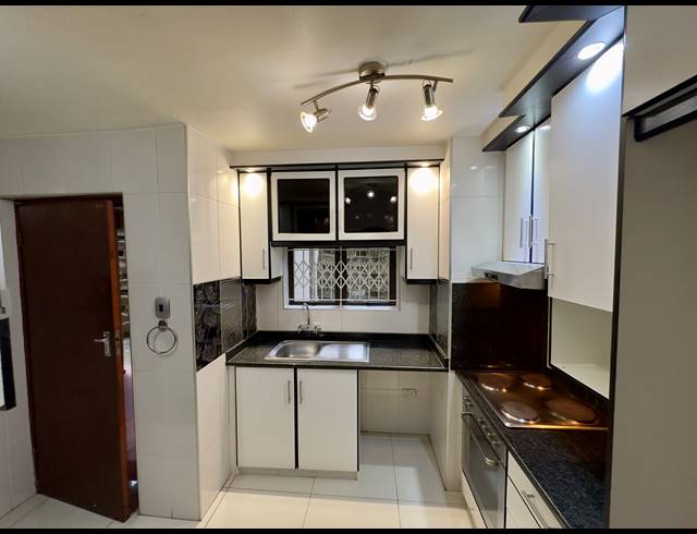 2 BEDROOM APARTMENT FOR SALE IN SHERWOOD
